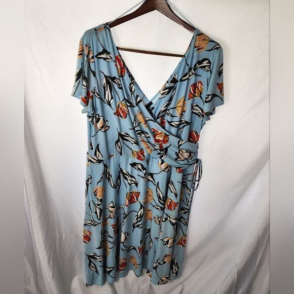 Maggy London Faux Wrap Tulip Dress Size 22 - Picture 2 of 16